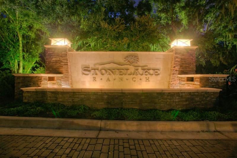 10705 Crane Hill Court, Thonotosassa, FL 33592 Photo