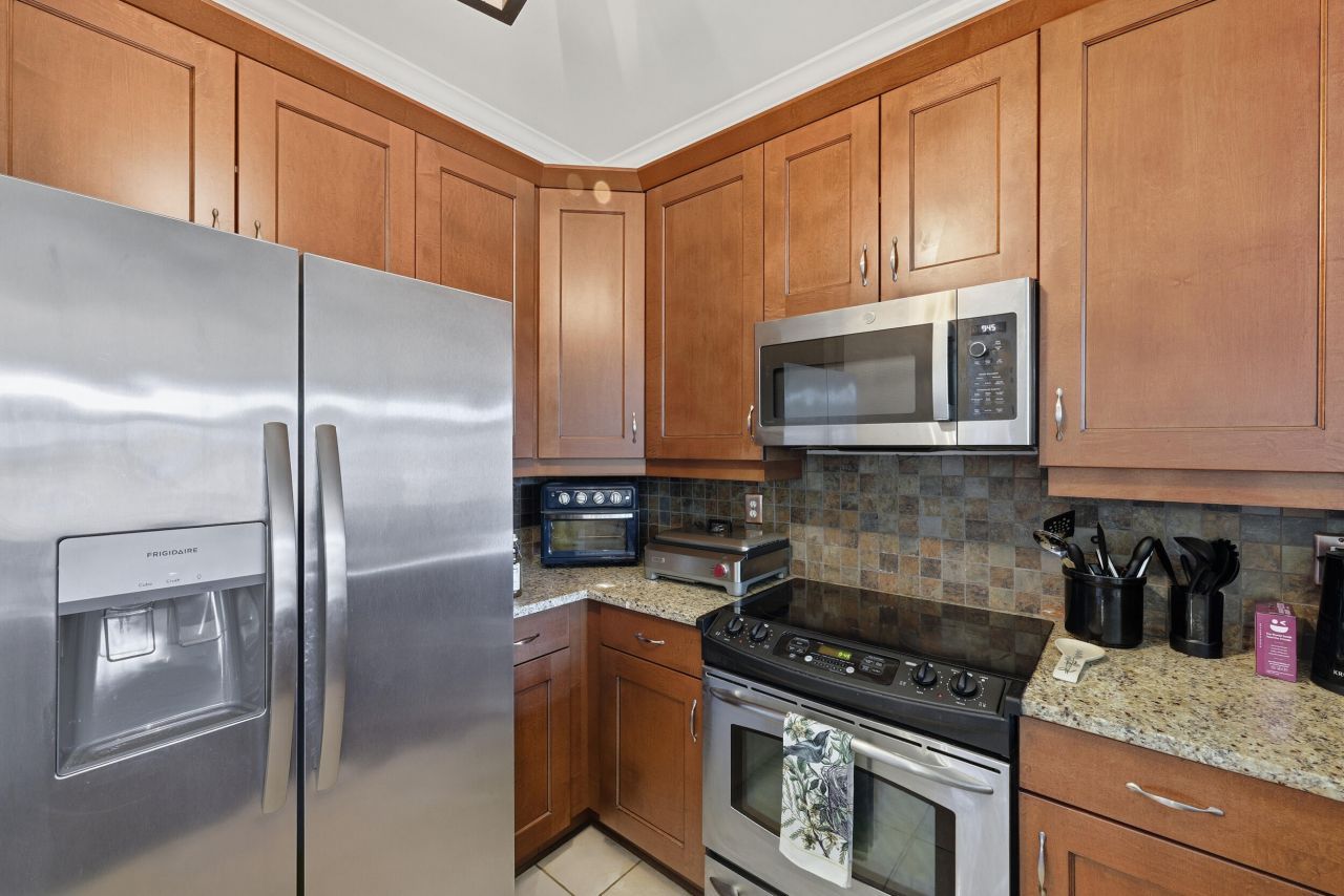 21 George Street Photo 15