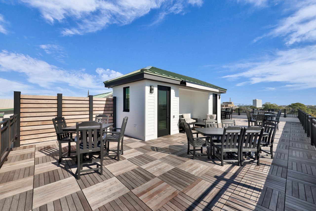 21 George Street Photo 27