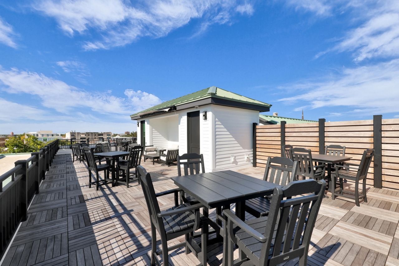 21 George Street Photo 29