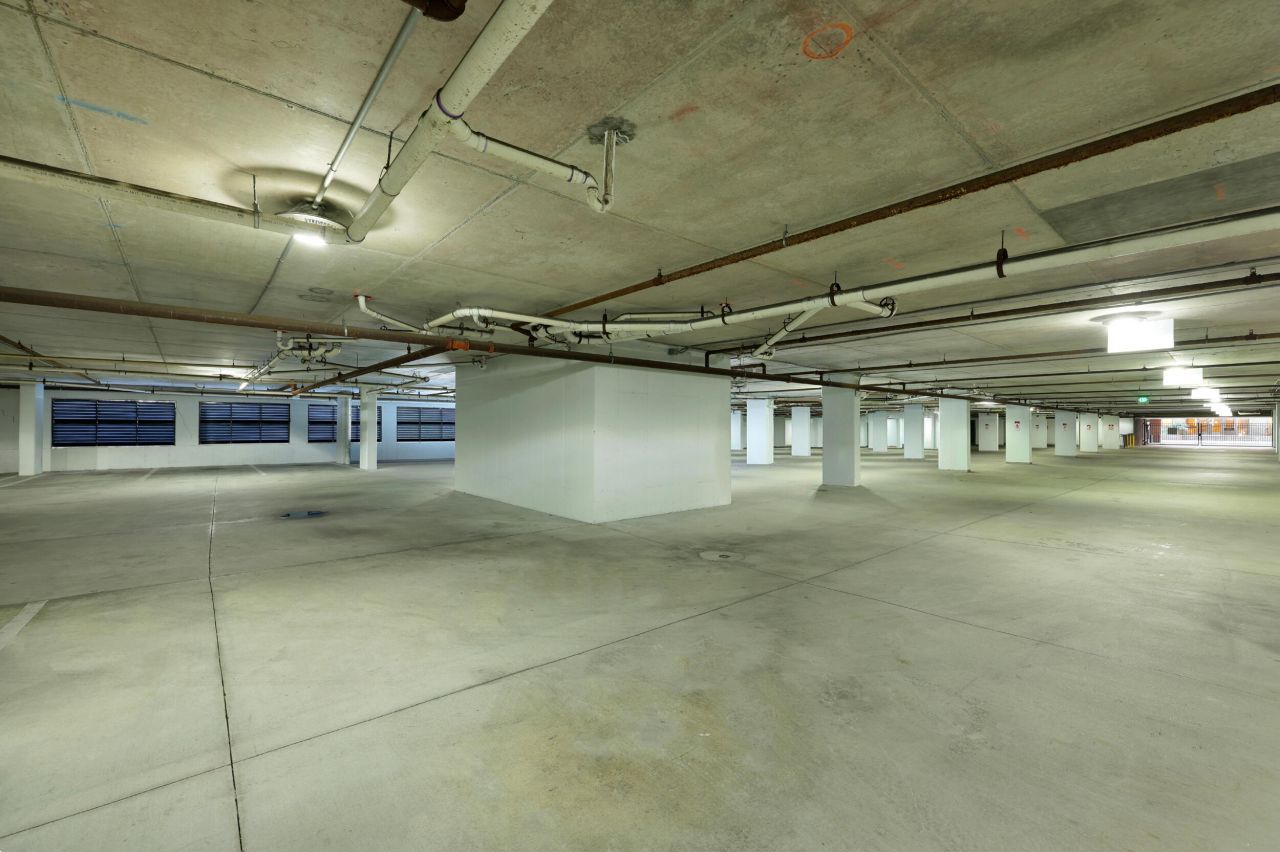 21 George Street Photo 31