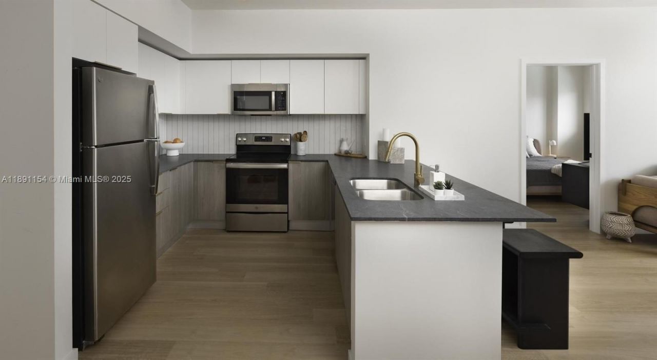 11200 Biscayne Blvd, Unit A1, Miami, FL 33181 Photo