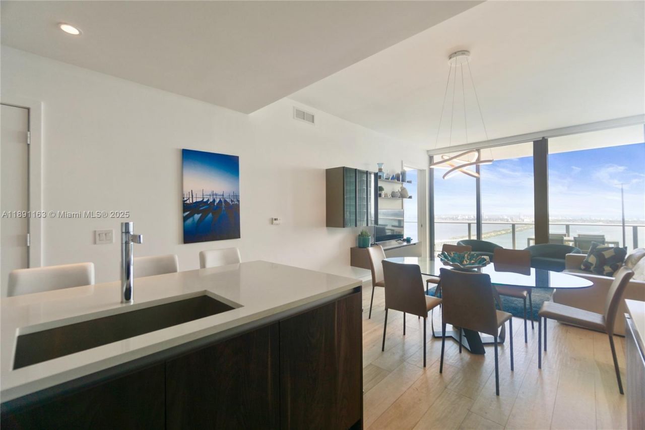 480 NE 31st St, Unit 4206, Miami, FL 33137 Photo