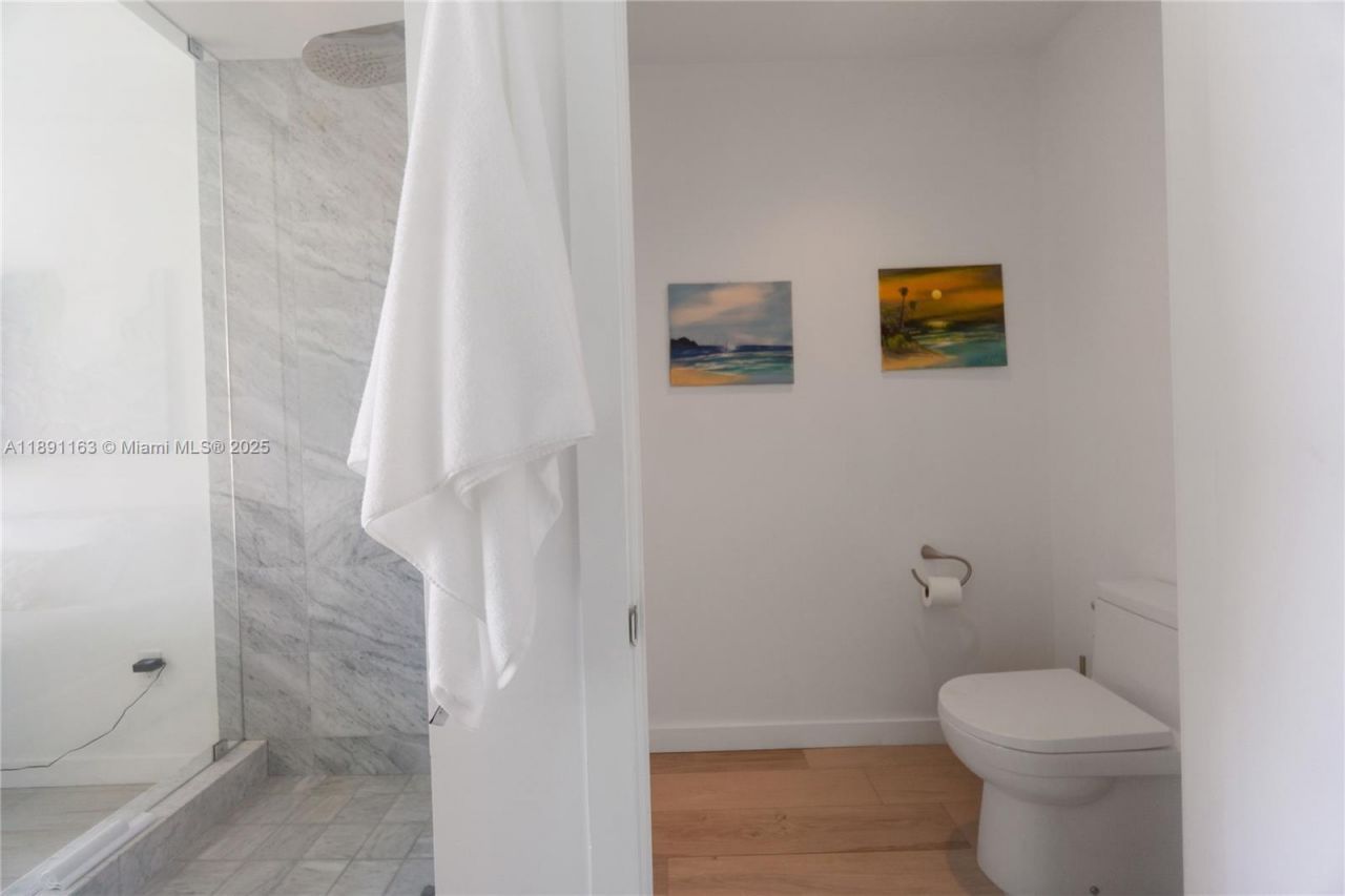 480 NE 31st St, Unit 4206, Miami, FL 33137 Photo