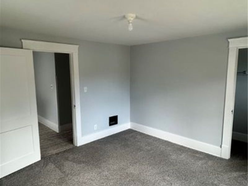 517 Oak Knoll Avenue SE, Warren, OH 44483 Photo 19