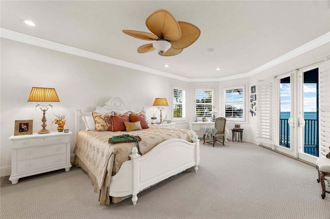 757 Hideaway Bay Drive, Longboat Key, FL 34228 Photo