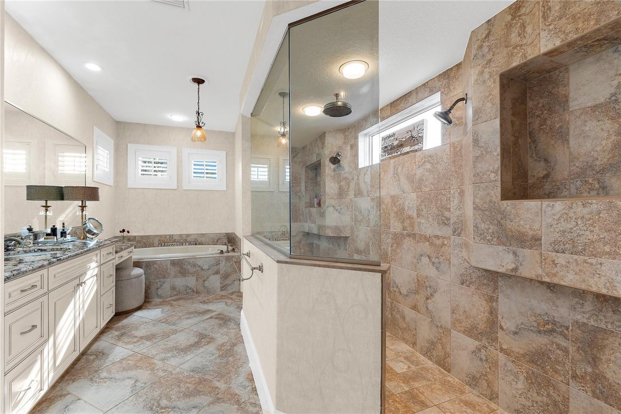 757 Hideaway Bay Drive, Longboat Key, FL 34228 Photo