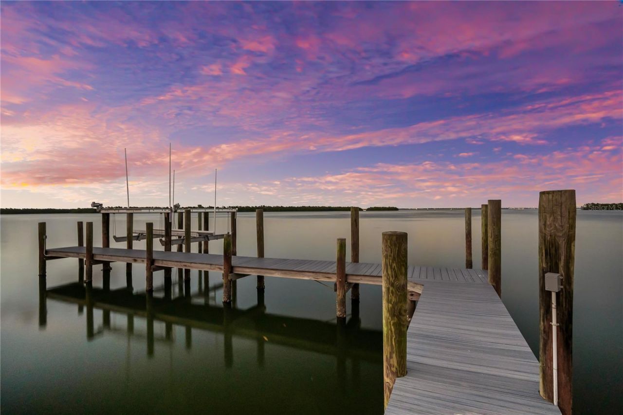 757 Hideaway Bay Drive, Longboat Key, FL 34228 Photo