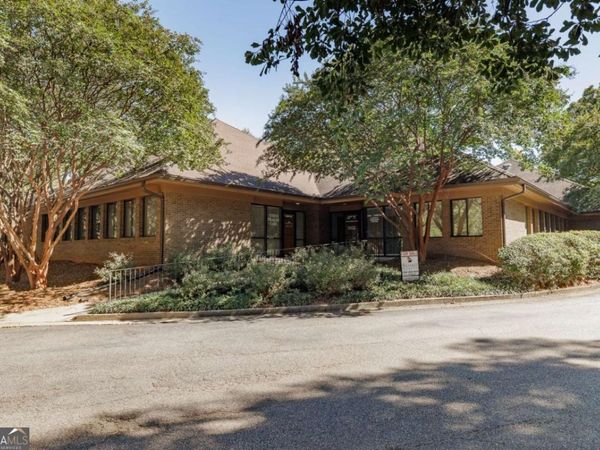 700 Sunset Drive, Athens, GA 30606
