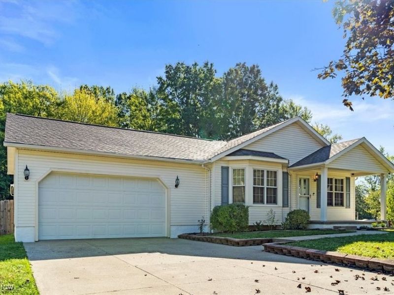 233 Marion Avenue, Akron, OH 44312 Photo 2