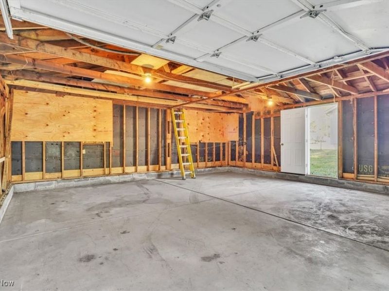 233 Marion Avenue, Akron, OH 44312 Photo 34