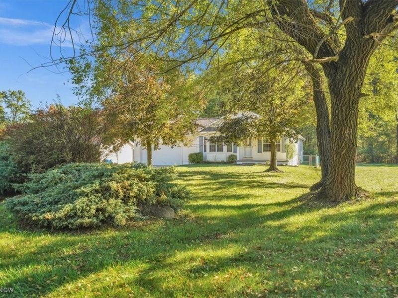 233 Marion Avenue, Akron, OH 44312 Photo 4