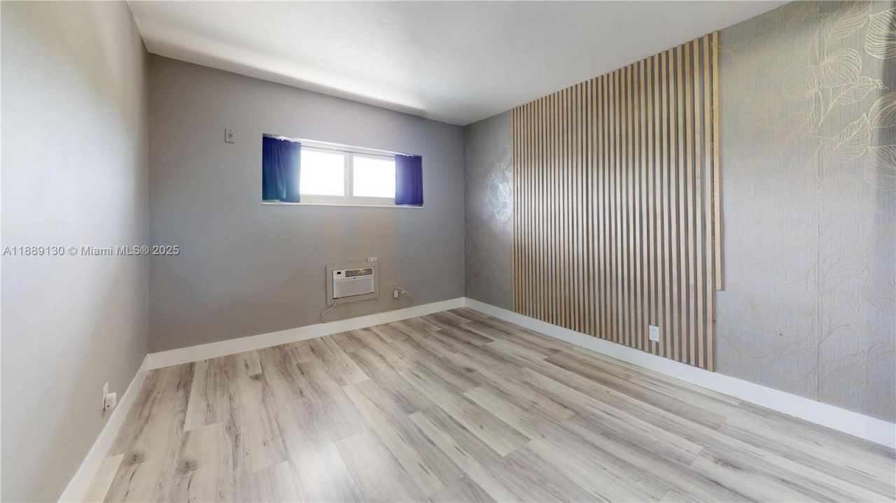 13105 Ixora Ct, Unit 303, North Miami, FL 33181 Photo