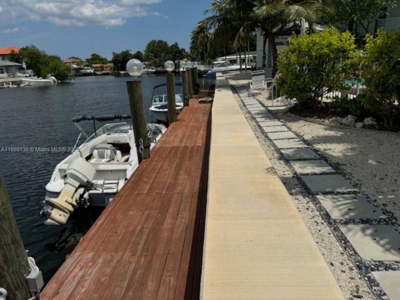 13105 Ixora Ct, Unit 303, North Miami, FL 33181 Photo