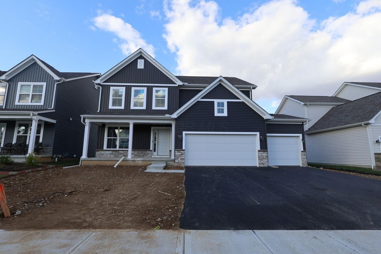 7799 Collins Drive, Reynoldsburg, OH 43068 Main Photo