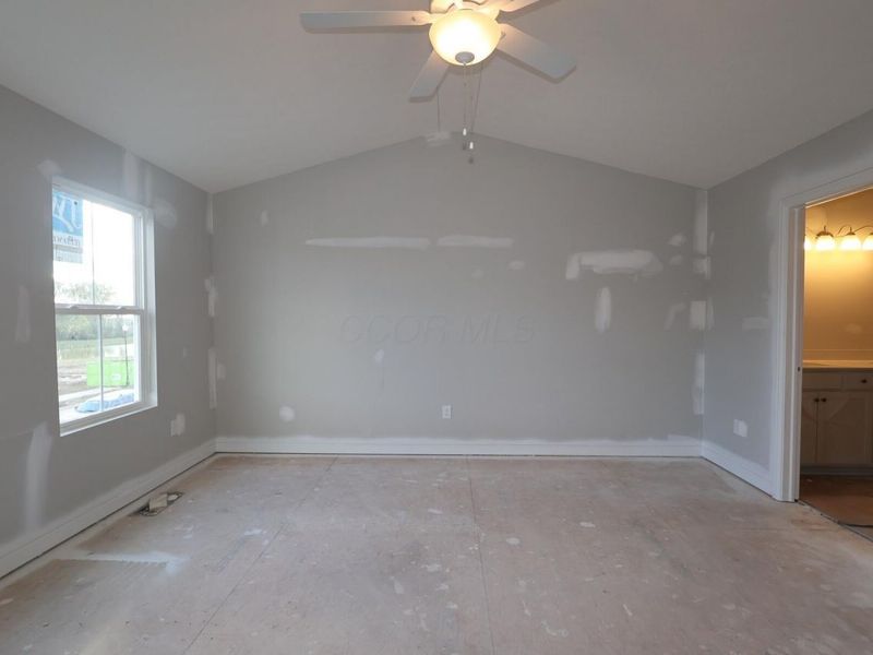 7799 Collins Drive, Reynoldsburg, OH 43068 Photo 12