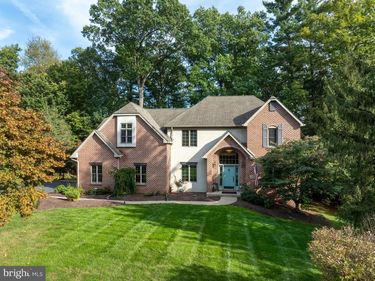 2292 OAK LEAF DRIVE, STATE COLLEGE, PA 16803