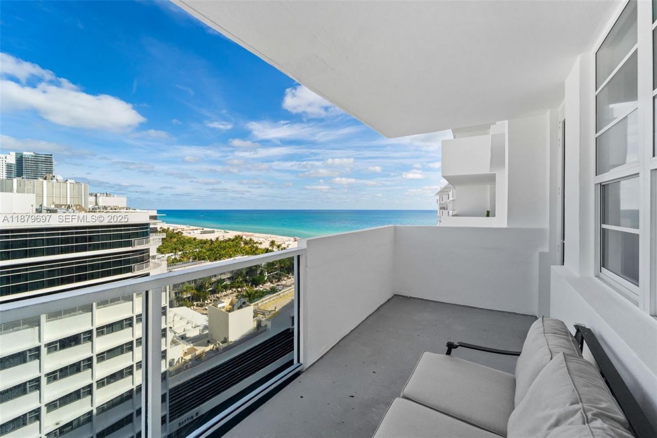 100 Lincoln Rd, Unit 1523/1525, Miami Beach, FL 33139 Photo
