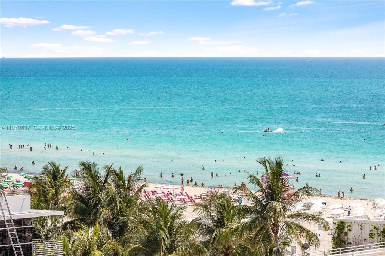 100 Lincoln Rd, Unit 1523/1525, Miami Beach, FL 33139 Photo