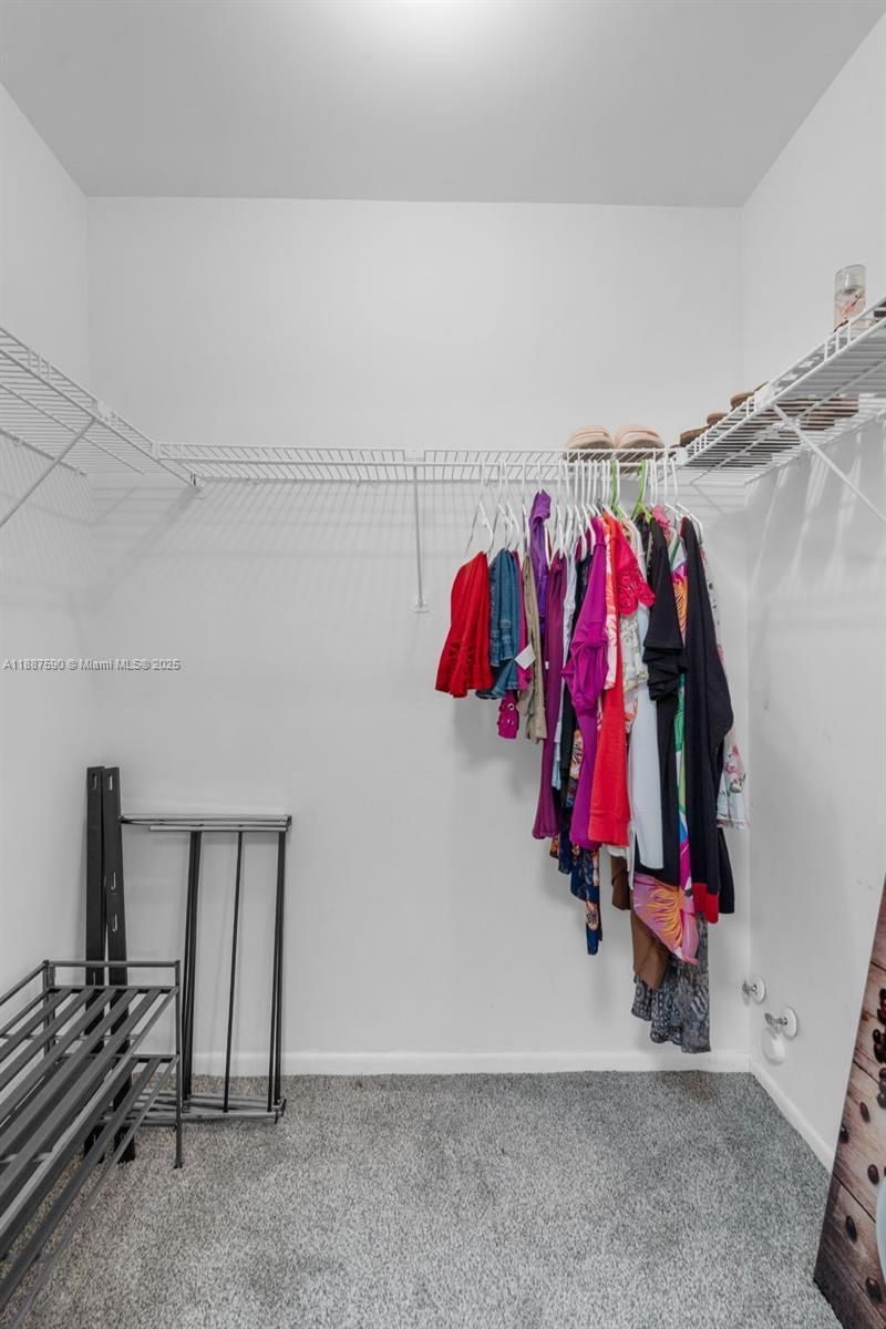 1000 Quayside Ter, Unit 505, Miami, FL 33138 Photo