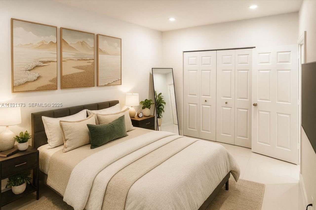 733 Michigan Ave, Unit 10, Miami Beach, FL 33139 Photo