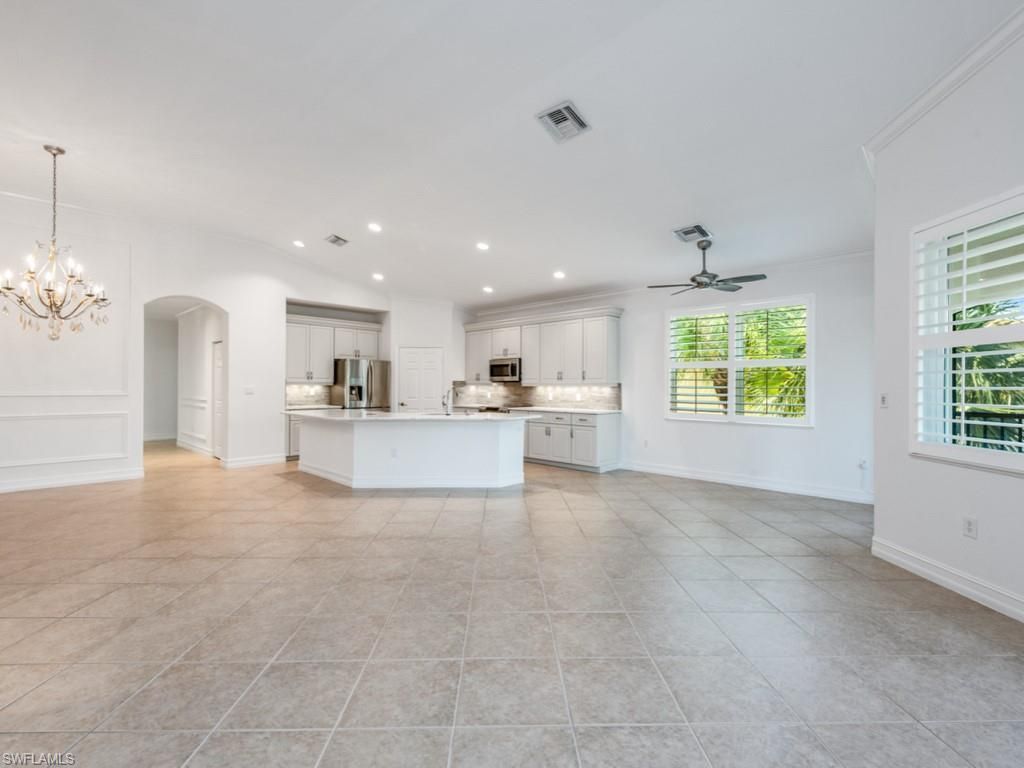 1264 Rialto Way, Unit 201, Naples, FL 34114 Photo