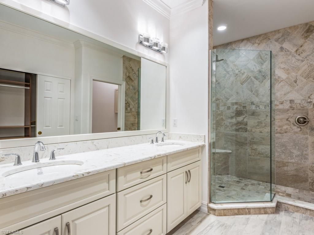 1264 Rialto Way, Unit 201, Naples, FL 34114 Photo