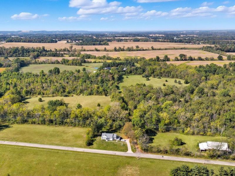 5505 Tschopp Road NE, Pleasantville, OH 43148 Photo 3