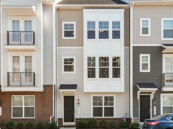 2558 HOPTON LANE, FREDERICK, MD 21701