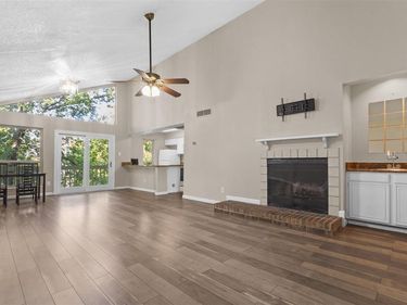 7107 Holly Hill Drive, Unit 209, Dallas, TX 75231