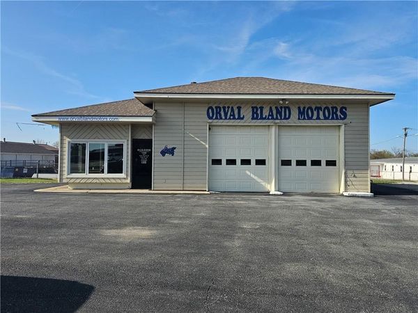 119 W 54 Highway, El Dorado Springs, MO 64744