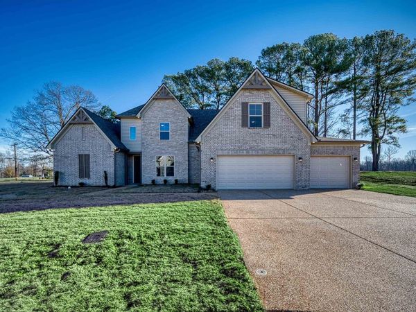 50 DRYSDALE CV, Atoka, TN 38004