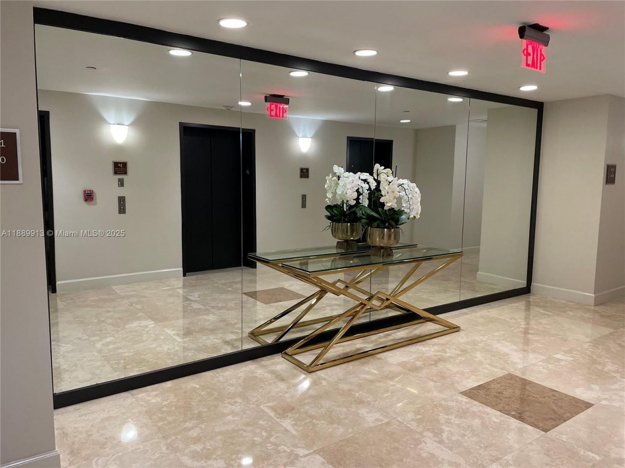 10 Aragon Ave, Unit 1412, Coral Gables, FL 33134 Photo