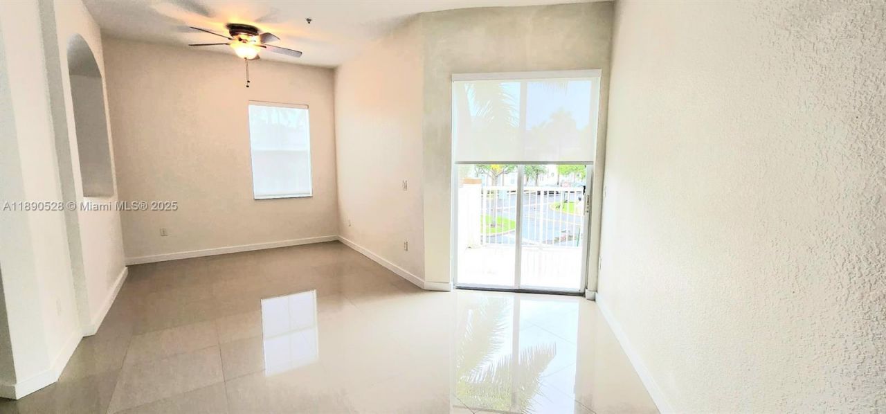 4341 SW 160th Ave, Unit 205, Miramar, FL 33027 Photo