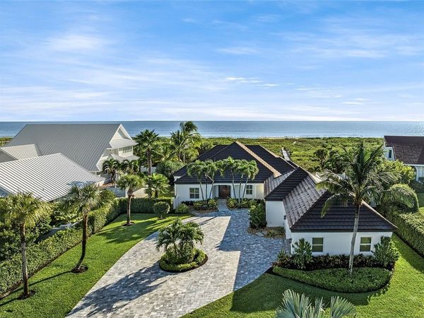 1300 Olde Doubloon Drive, Vero Beach, FL 32963