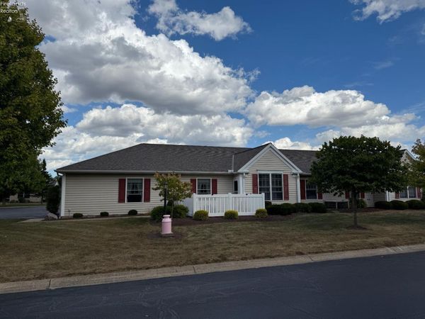 11 Deer Track Trail, Unit A, Norwalk, OH 44857