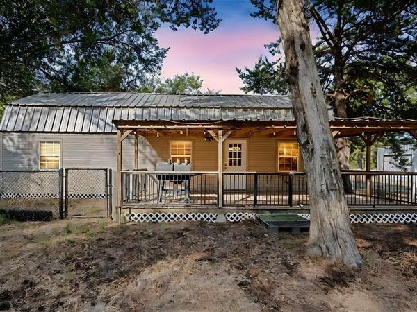 134 Maple 1 Avenue, Streetman, TX 75859