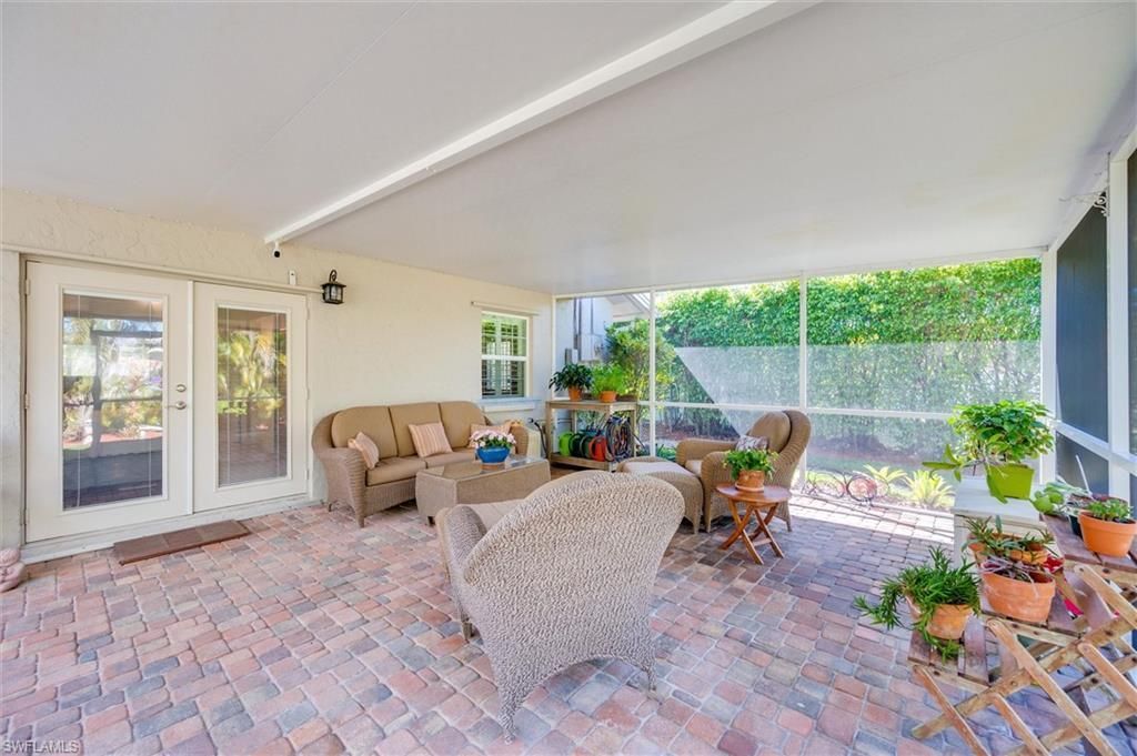 715 96th Ave N, Naples, FL 34108 Photo