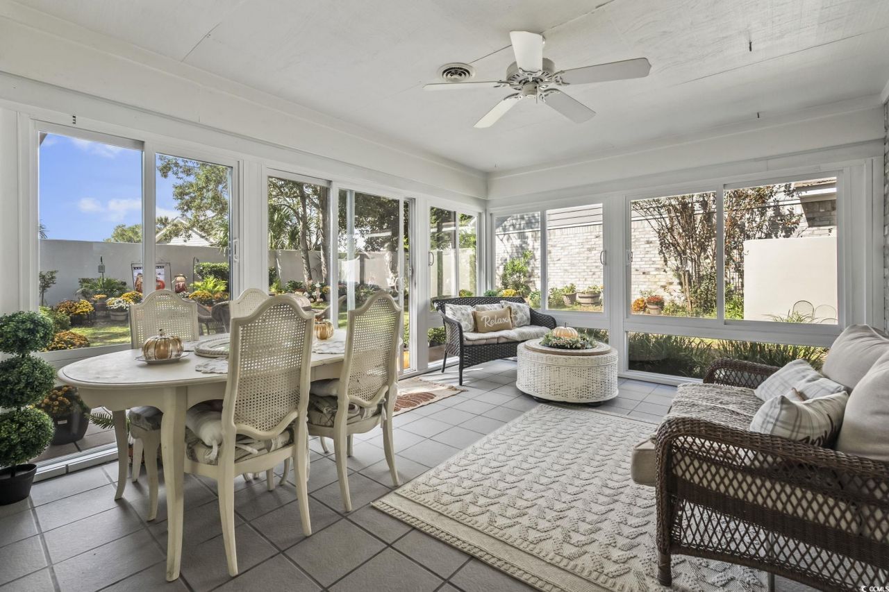 979 Antilles Ct. Photo 12