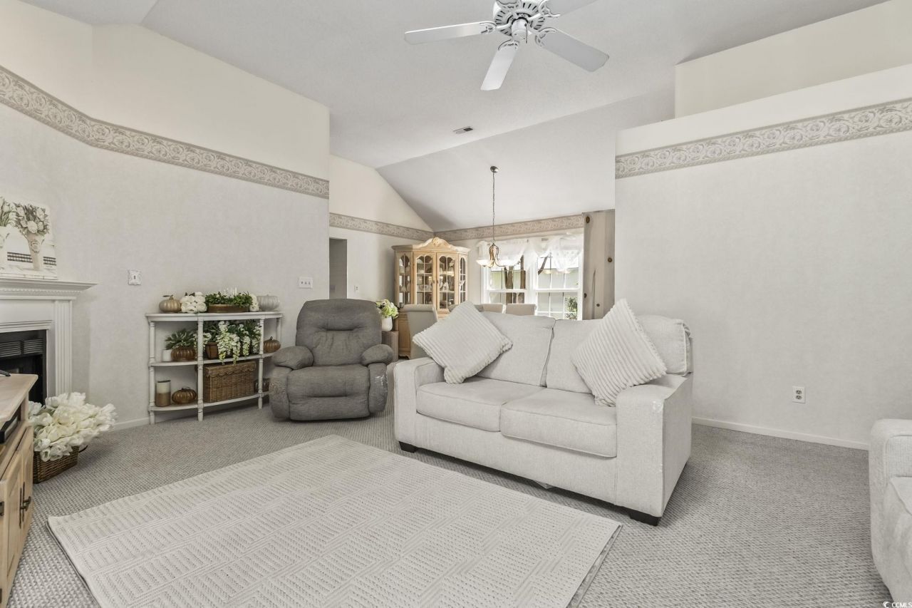 979 Antilles Ct. Photo 13