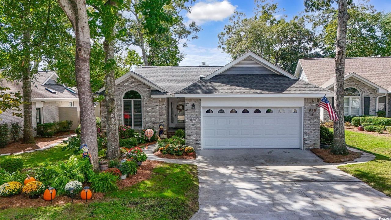 979 Antilles Ct. Photo 2