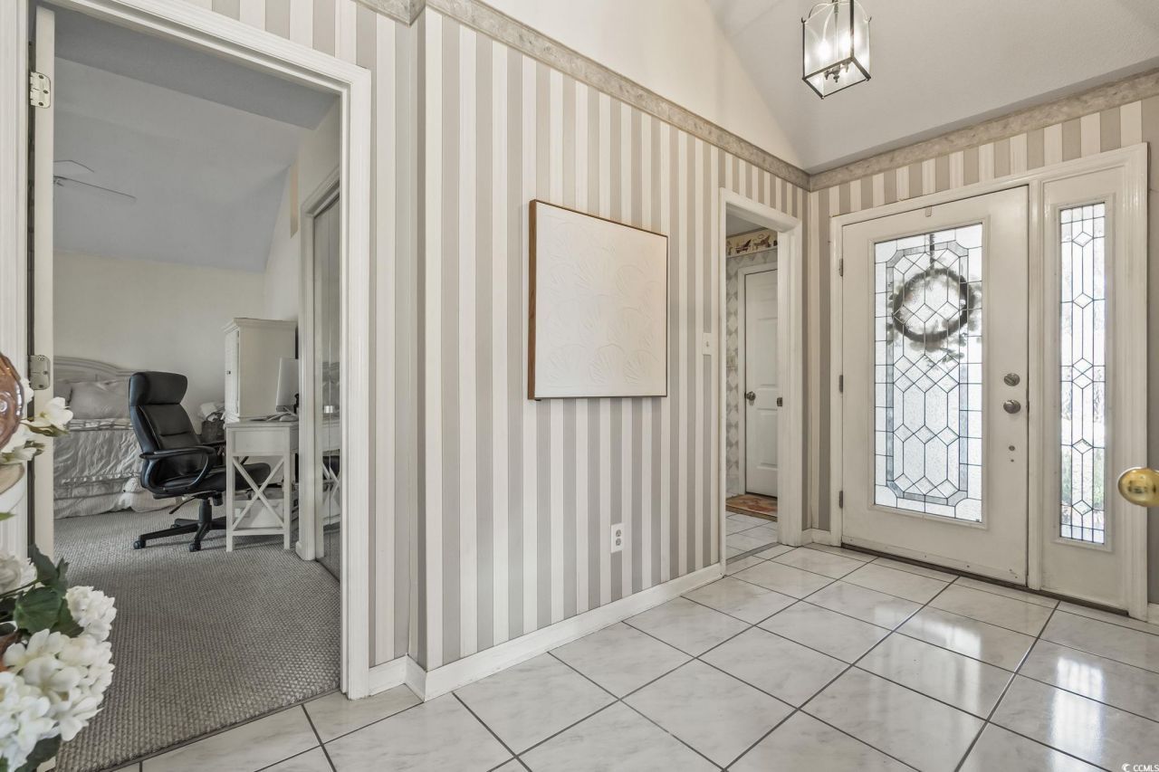 979 Antilles Ct. Photo 5