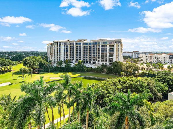 550 SE Mizner Boulevard, Unit B906, Boca Raton, FL 33432