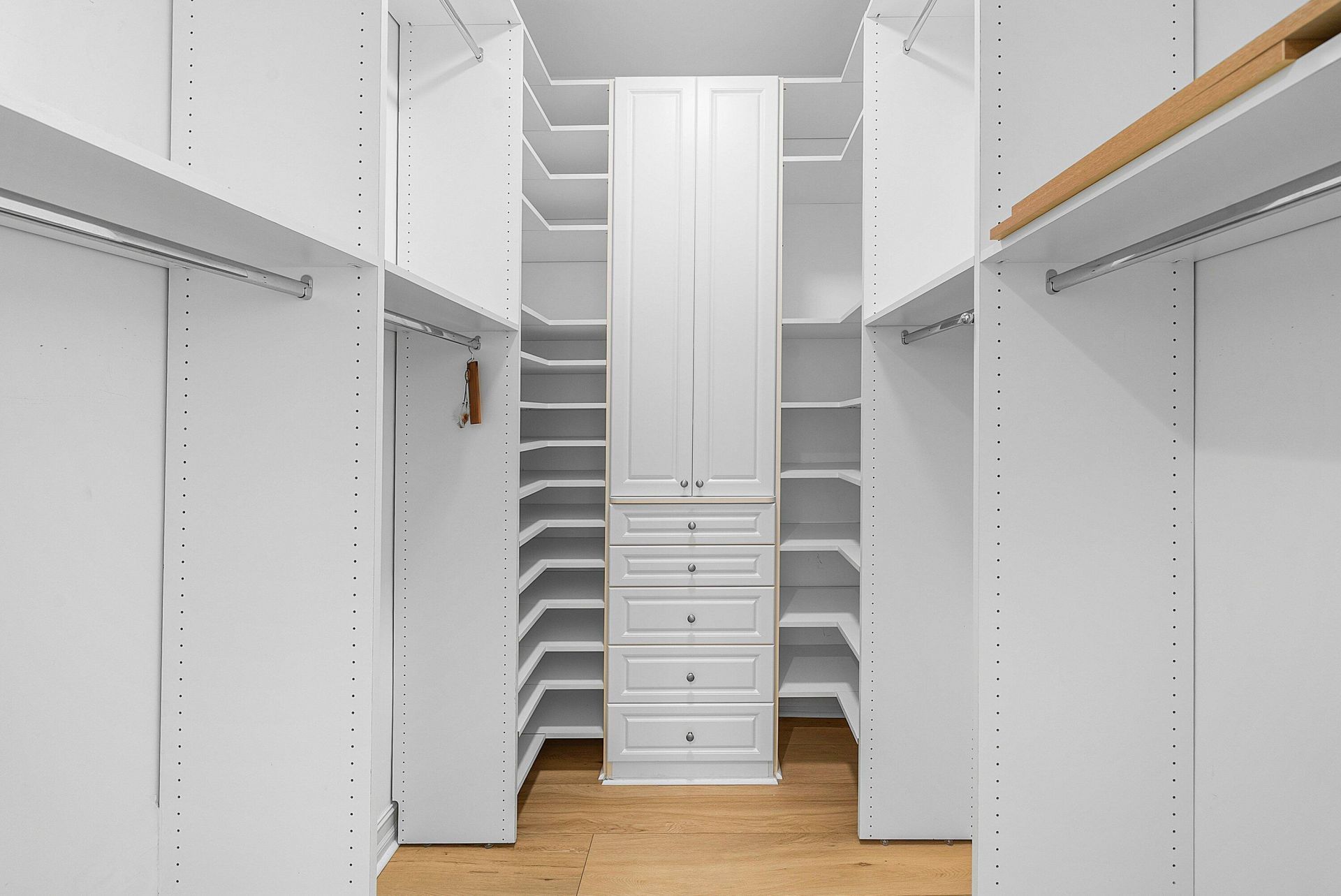 550 SE Mizner Boulevard, Unit B906, Boca Raton, FL 33432 Photo