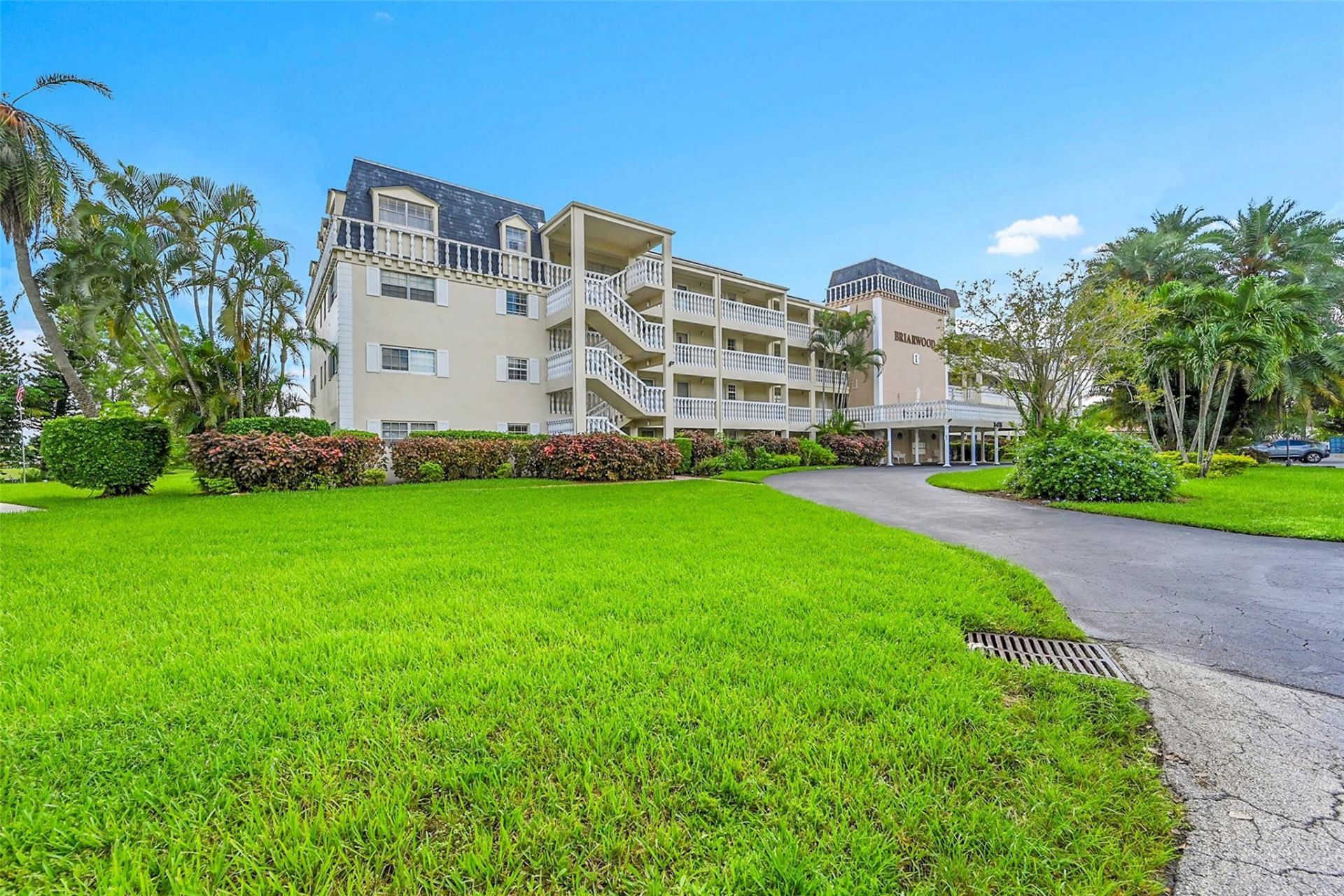 3475 Broken Woods Drive, Unit 401, Coral Springs, FL 33065 Photo