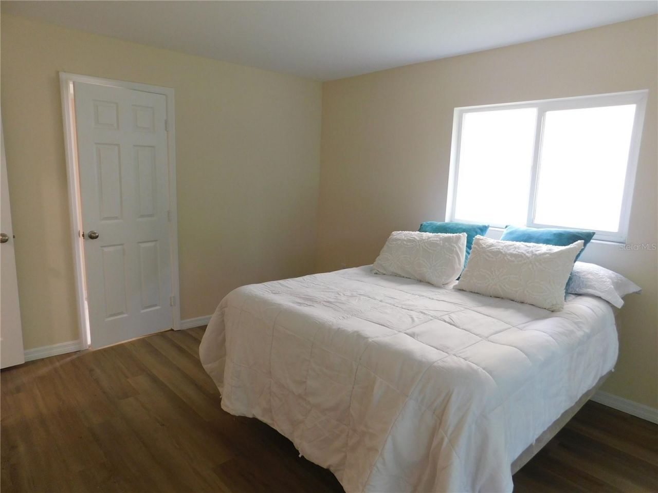 3500 Lake Bayshore Dr, Unit K101, Bradenton, FL 34205 Photo