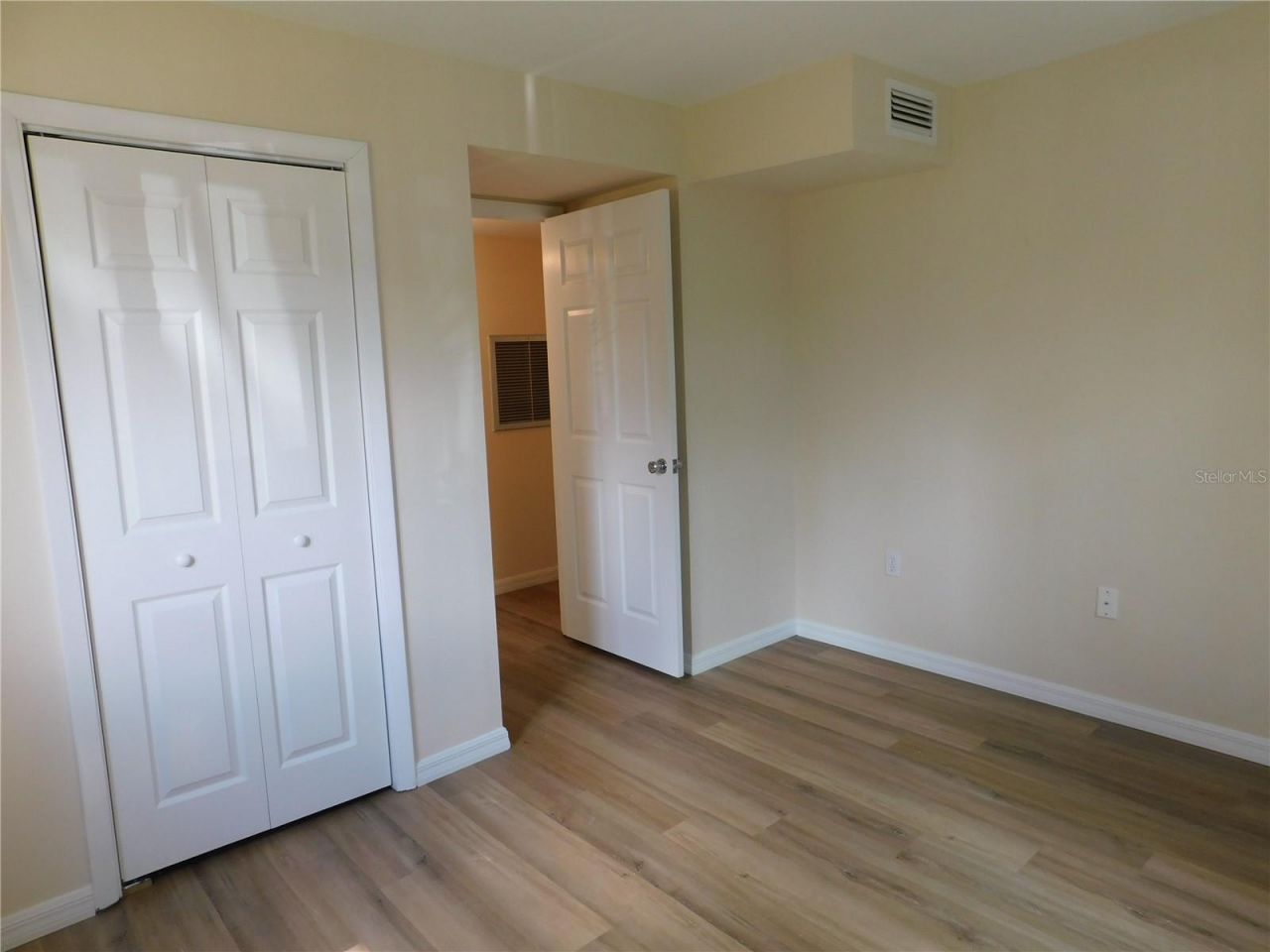 3500 Lake Bayshore Dr, Unit K101, Bradenton, FL 34205 Photo