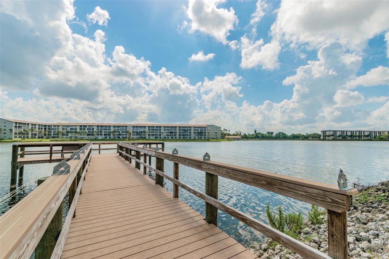 3500 Lake Bayshore Dr, Unit K101, Bradenton, FL 34205 Photo
