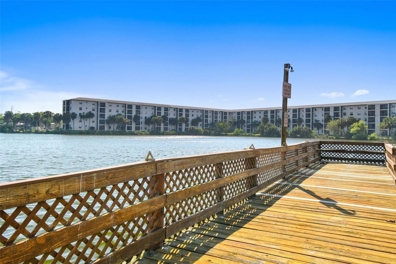 3500 Lake Bayshore Dr, Unit K101, Bradenton, FL 34205 Photo