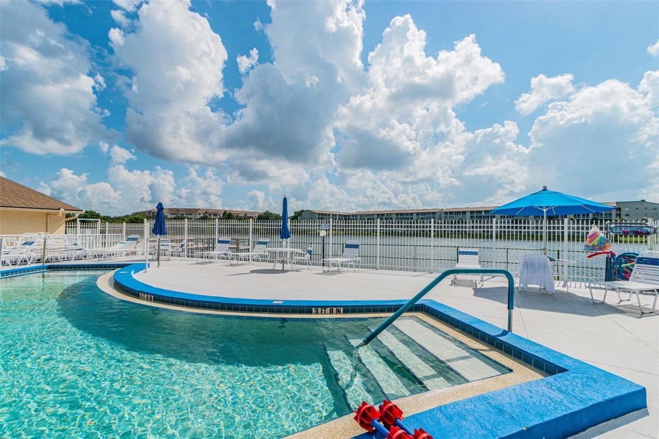 3500 Lake Bayshore Dr, Unit K101, Bradenton, FL 34205 Photo